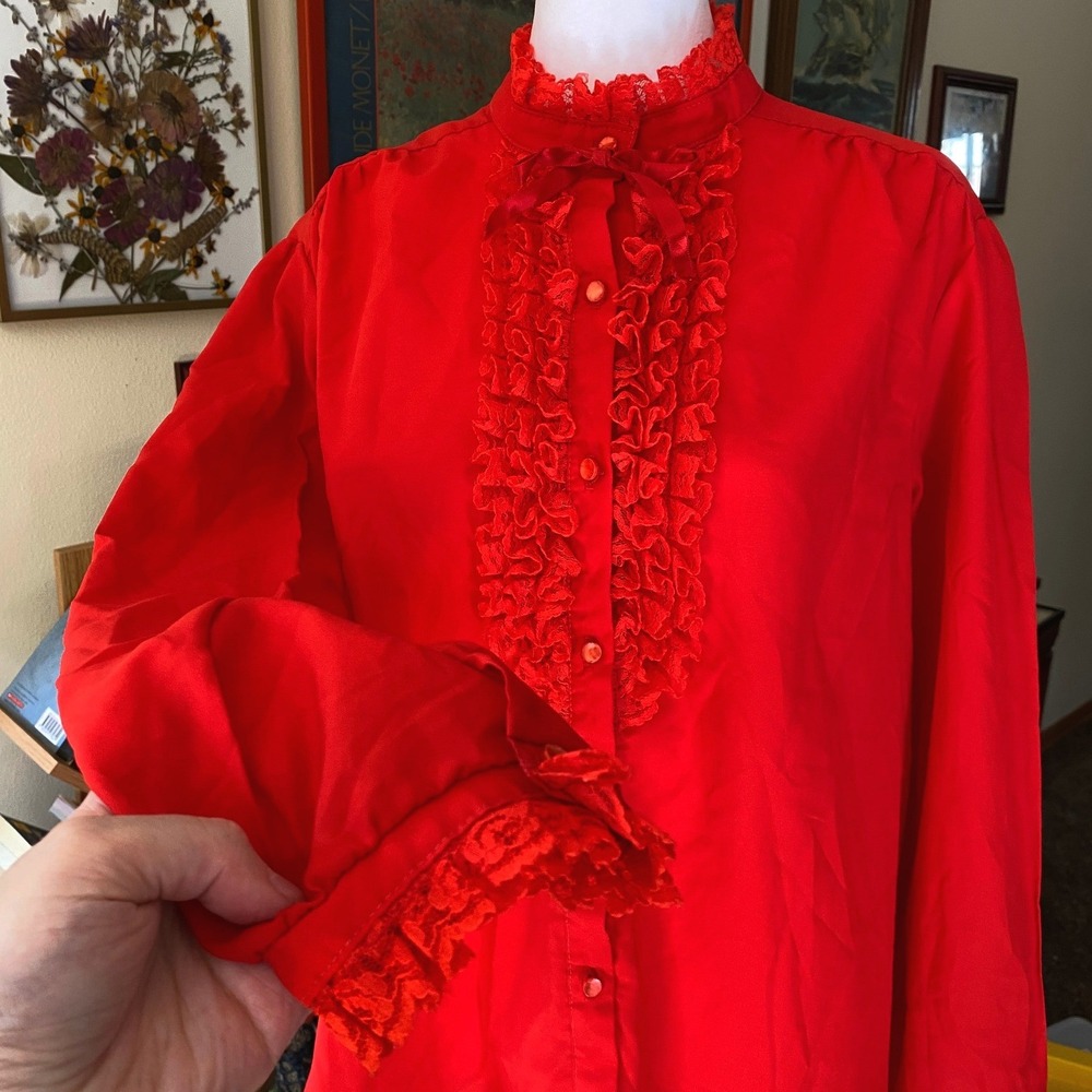 Vintage Ruffle Lace High Neck Victorian Red Blouse 40 Large Coquette Feminine